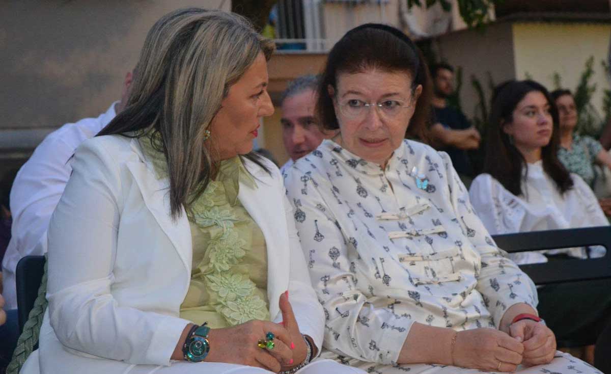 maria antoniou lina mendoni kastoria 20