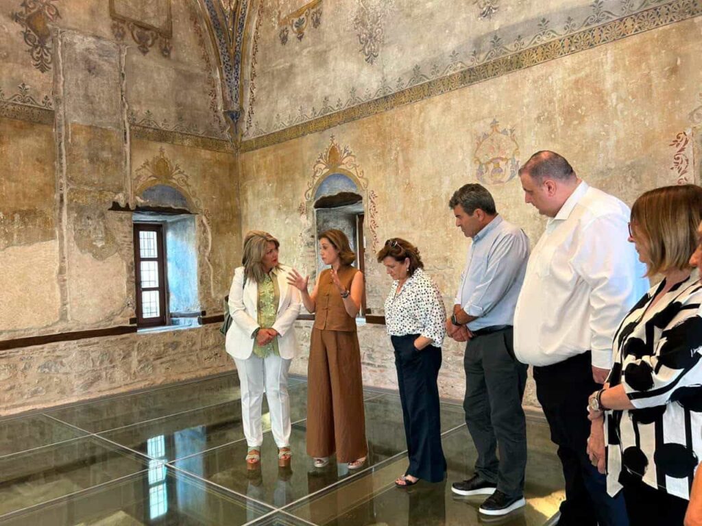 maria antoniou lina mendoni kastoria 5