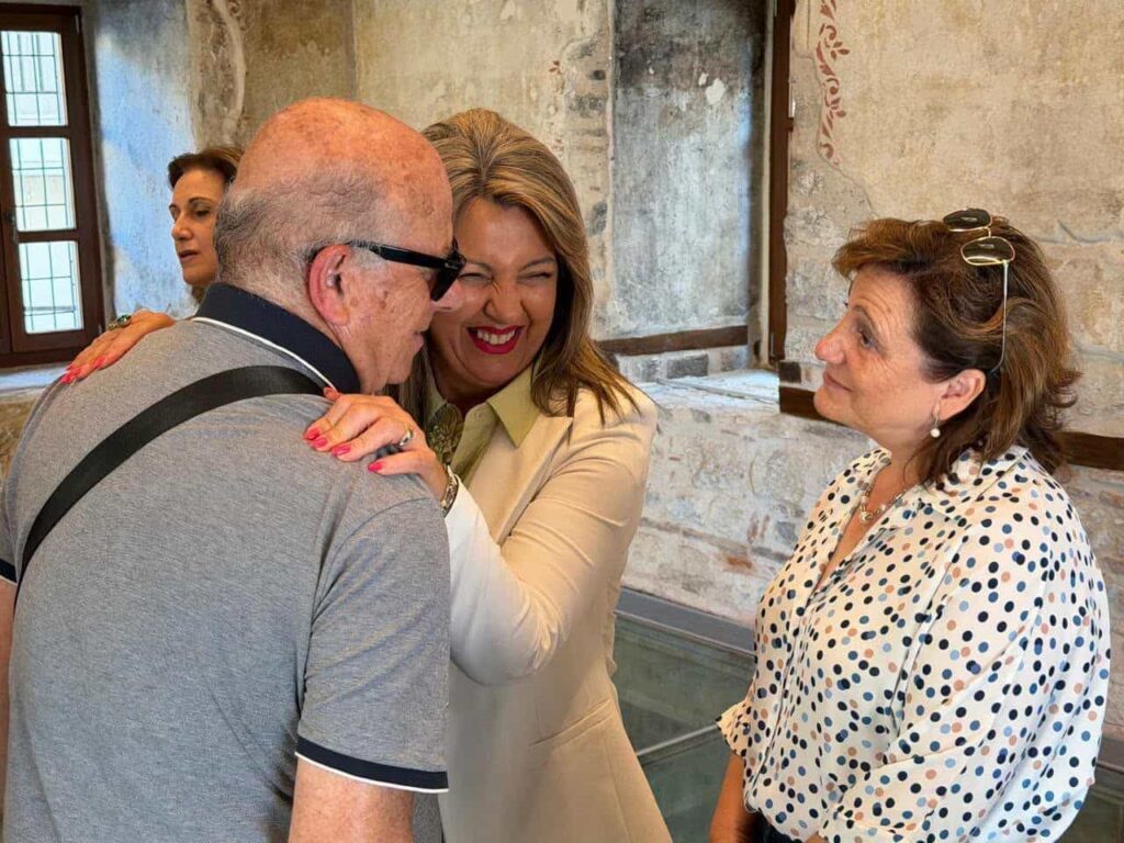 maria antoniou lina mendoni kastoria 7