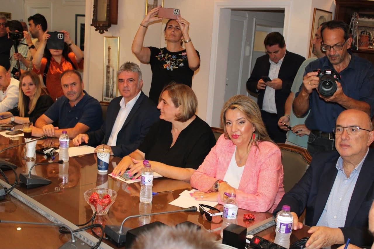 maria antoniou syskepsi me yfypourgo ethnikis oikonomias dimitri markopoulo kozani 5