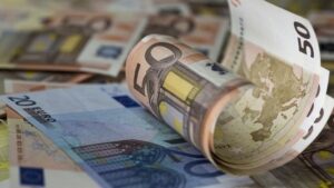 Πρωτογενές πλεόνασμα 5,770 δισ. ευρώ στο 7μηνο