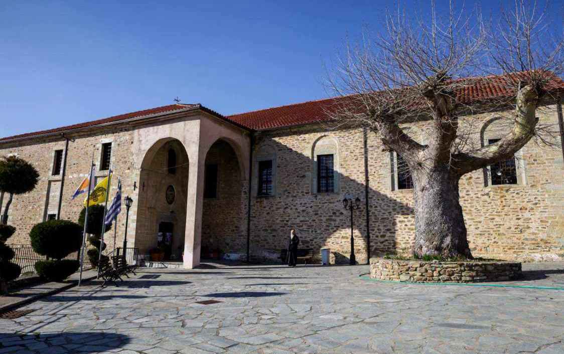 naos basiliadas