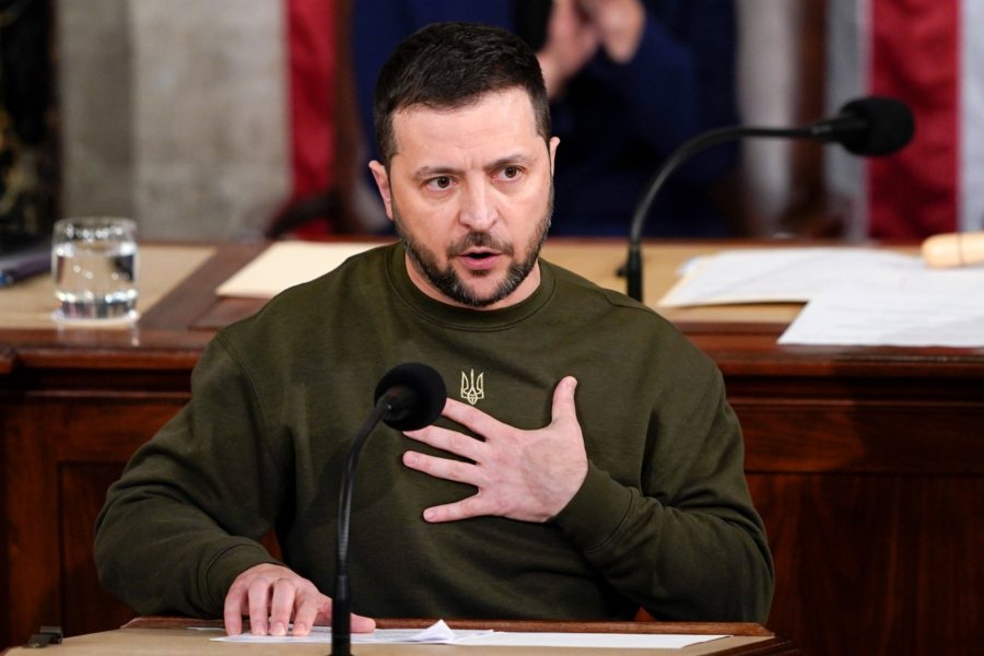 Ο Ζελένσκι «αδειάζει» Τραμπ από το Fox News: Η τιμή του diesel δεν εξαρτάται από τις επιθέσεις μας στη Ρωσία