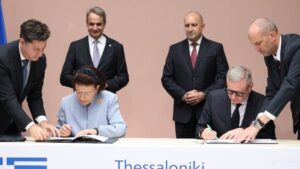Κυρ. Μητσοτάκης: 